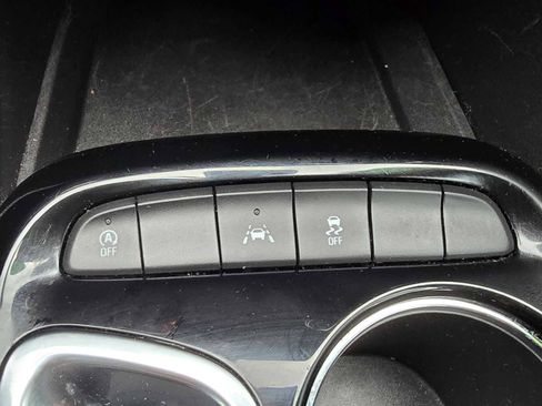 Used 2024 Buick Encore GX Sport Touring FWD image 28