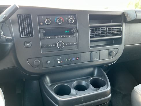 Used 2023 Chevrolet Express 3500 LS RWD image 11