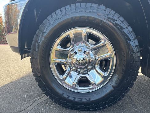 Used 2015 RAM 2500 Tradesman w/ Chrome Appearance Group image 11