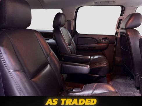 Used 2012 Chevrolet Suburban LTZ image 29