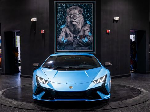 Used 2023 Lamborghini Huracan Tecnica image 8