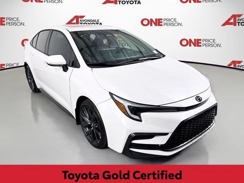 Certified 2025 Toyota Corolla XSE FWD image 1