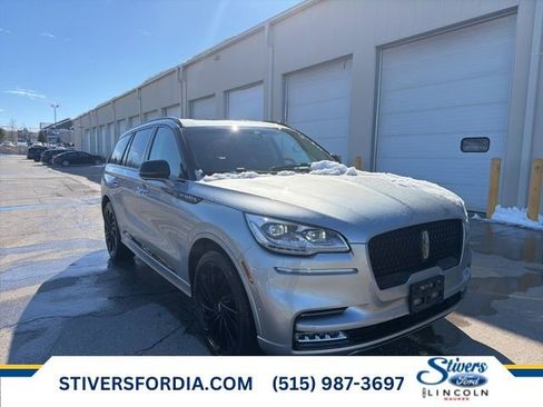 Used 2023 Lincoln Aviator Reserve w/ Equipment Group 201A image 1