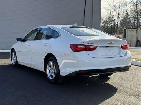 Used 2024 Chevrolet Malibu LT image 22