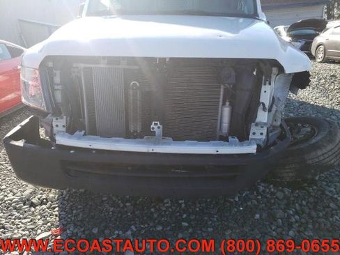 Used 2018 Nissan NV 2500 SV image 9