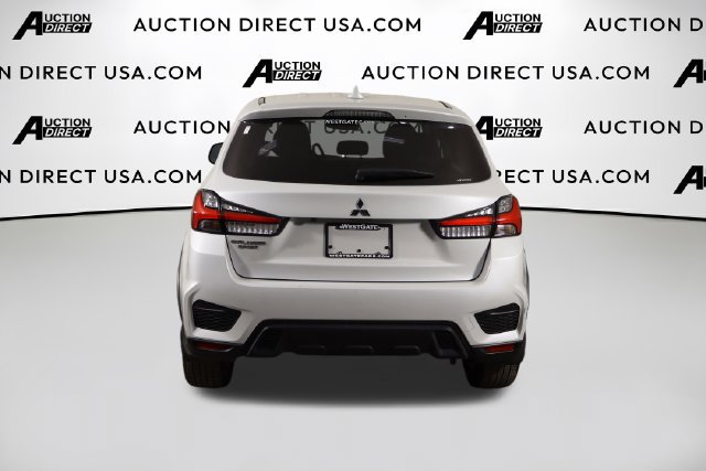 Used 2024 Mitsubishi Outlander Sport ES AWD/4WD image 3