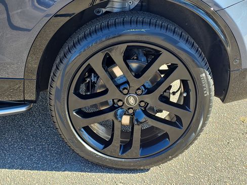 New 2025 Land Rover Discovery Sport Dynamic SE image 34