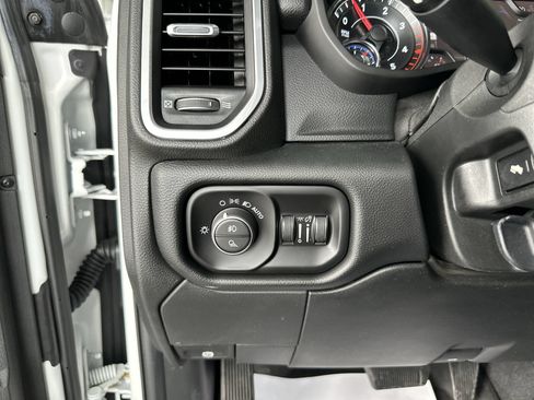 Used 2020 RAM 2500 Laramie AWD/4WD image 18