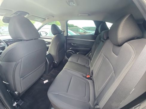 Used 2024 Hyundai Tucson SE FWD image 14