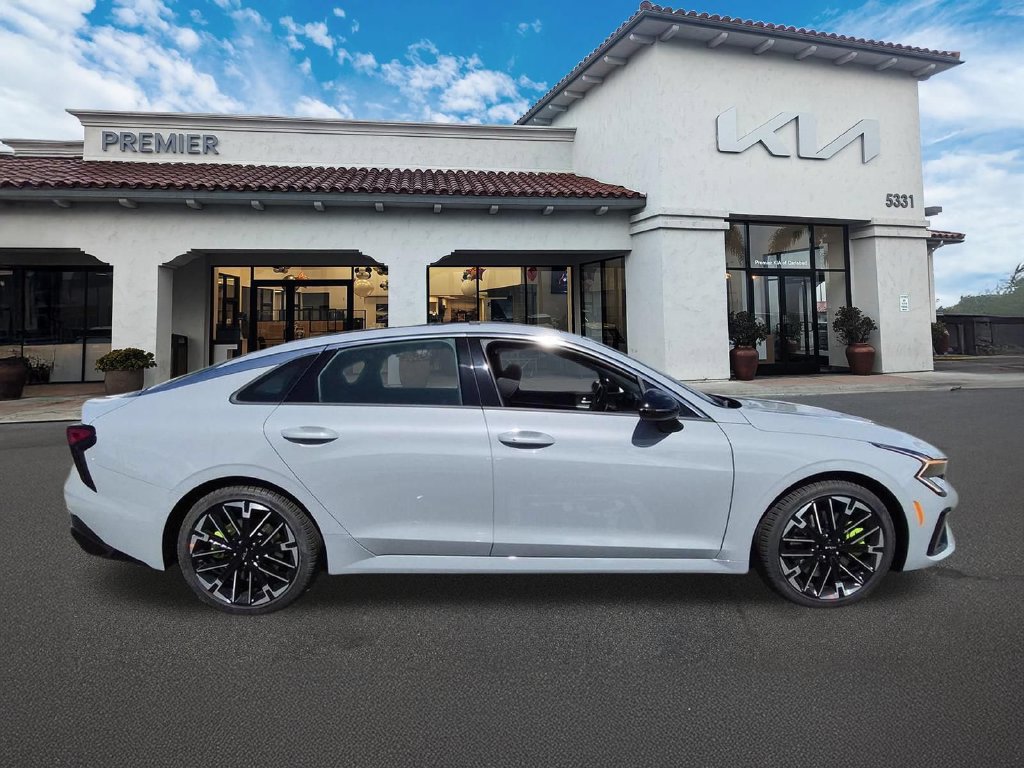 New 2027 Kia K5 GT FWD image 9