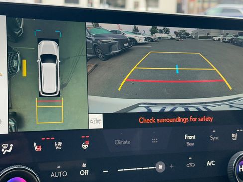 Used 2024 Lexus TX 350 AWD image 16