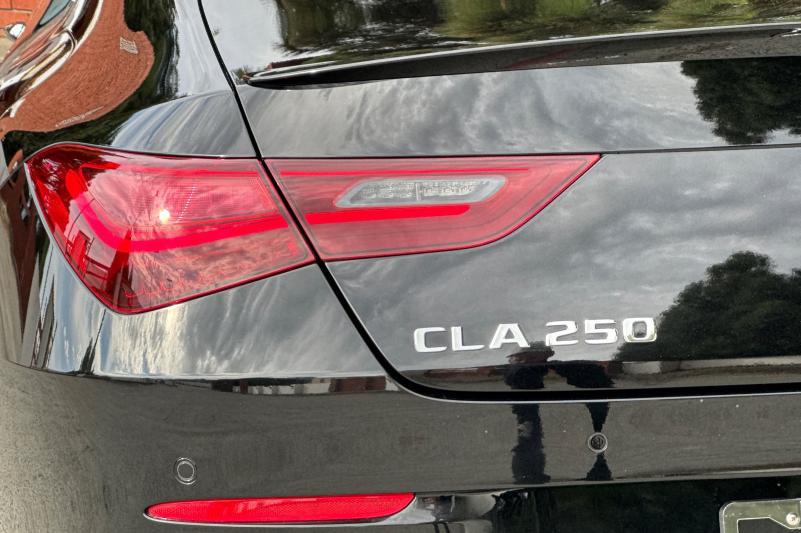 Certified 2024 Mercedes-Benz CLA 250 4MATIC image 37