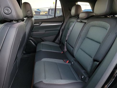 Used 2026 GMC Terrain AT4 image 8