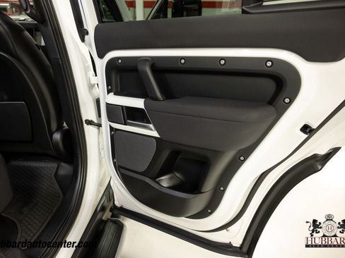 Used 2023 Land Rover Defender 110 S AWD/4WD image 29