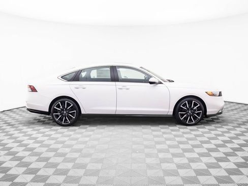 New 2026 Honda Accord Touring image 7