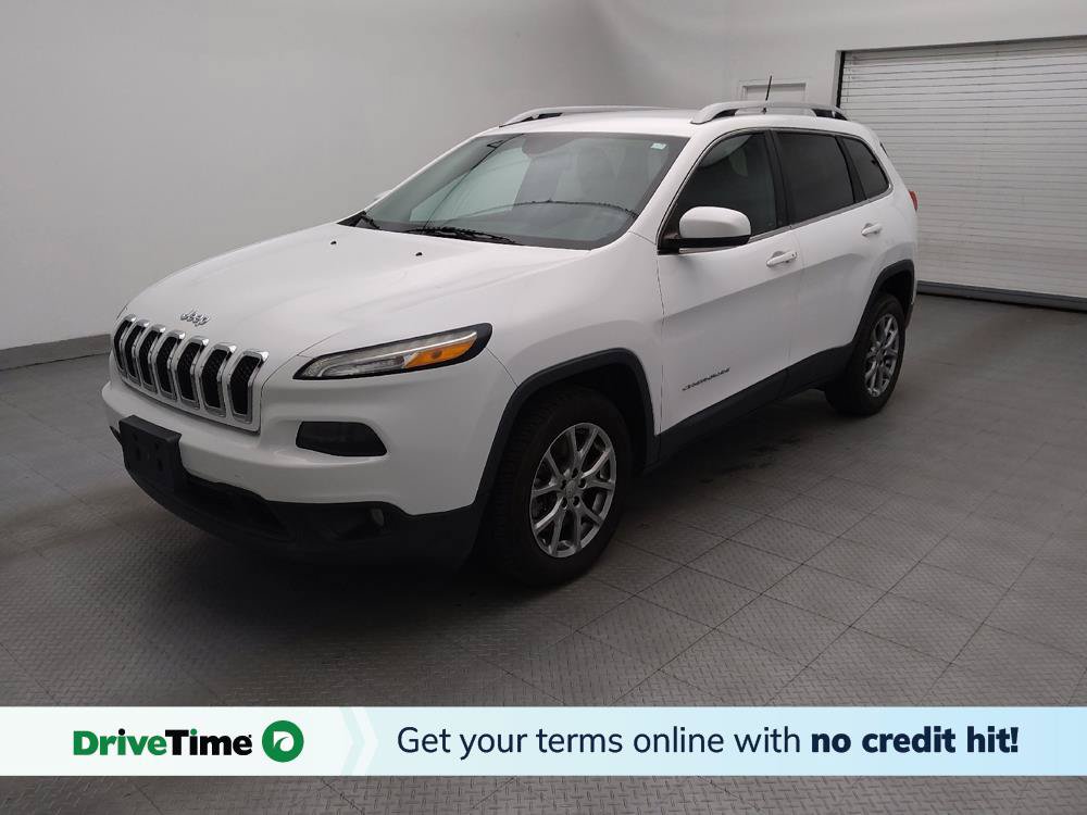 Used 2018 Jeep Cherokee Latitude Plus FWD image 1