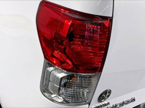 Used 2012 Toyota Tundra 2WD Double Cab image 26