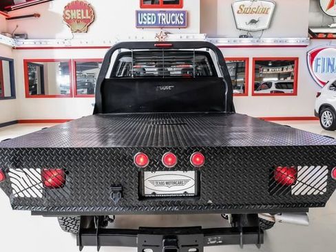 Used 2018 Ford F250 XL w/ Power Equipment Group AWD/4WD image 8