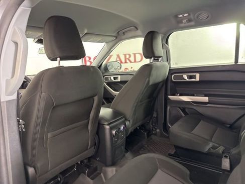 Certified 2022 Ford Explorer XLT w/ Class IV Trailer Tow Package image 14