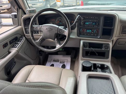 Used 2005 Chevrolet Silverado 3500 LT w/ Heavy-Duty Power Package image 39