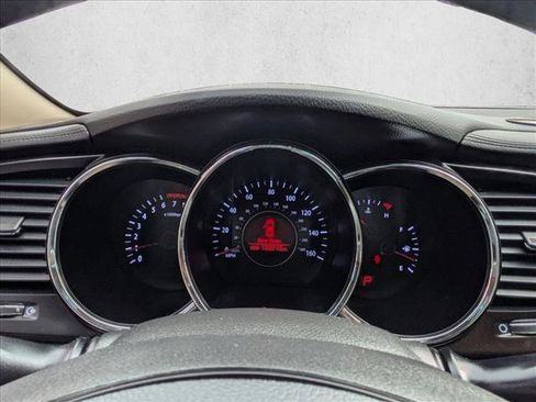 Used 2011 Kia Optima EX w/ Premium Pkg image 17