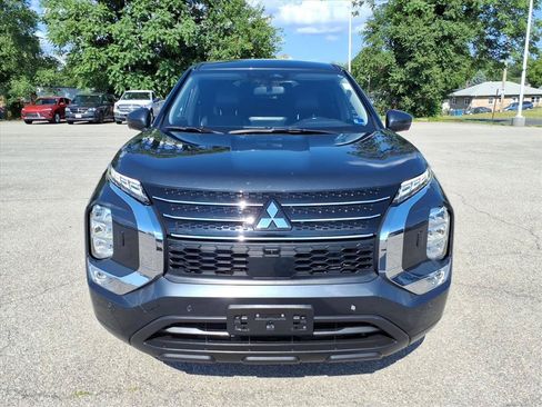 Used 2024 Mitsubishi Outlander SE AWD/4WD image 9