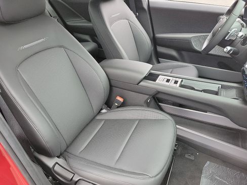 New 2023 Hyundai Ioniq 6 SEL image 16