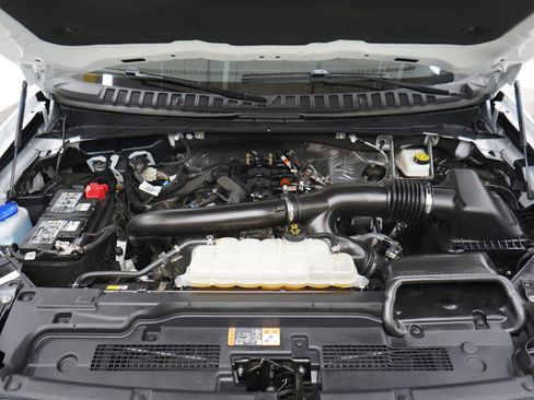 Used 2025 Ford Expedition Platinum AWD/4WD image 34
