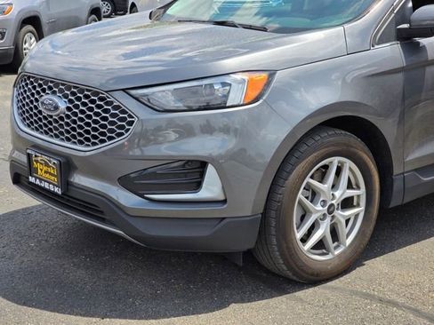 Used 2024 Ford Edge SEL image 16