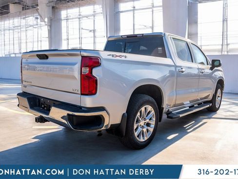 Used 2020 Chevrolet Silverado 1500 LTZ w/ LTZ Convenience Package image 29