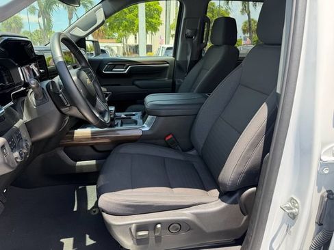 Used 2025 Chevrolet Silverado 1500 LT w/ All Star Edition Plus AWD/4WD image 10