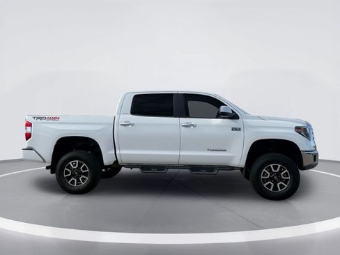 Used 2021 Toyota Tundra Limited w/ Limited Premium Package AWD/4WD image 9