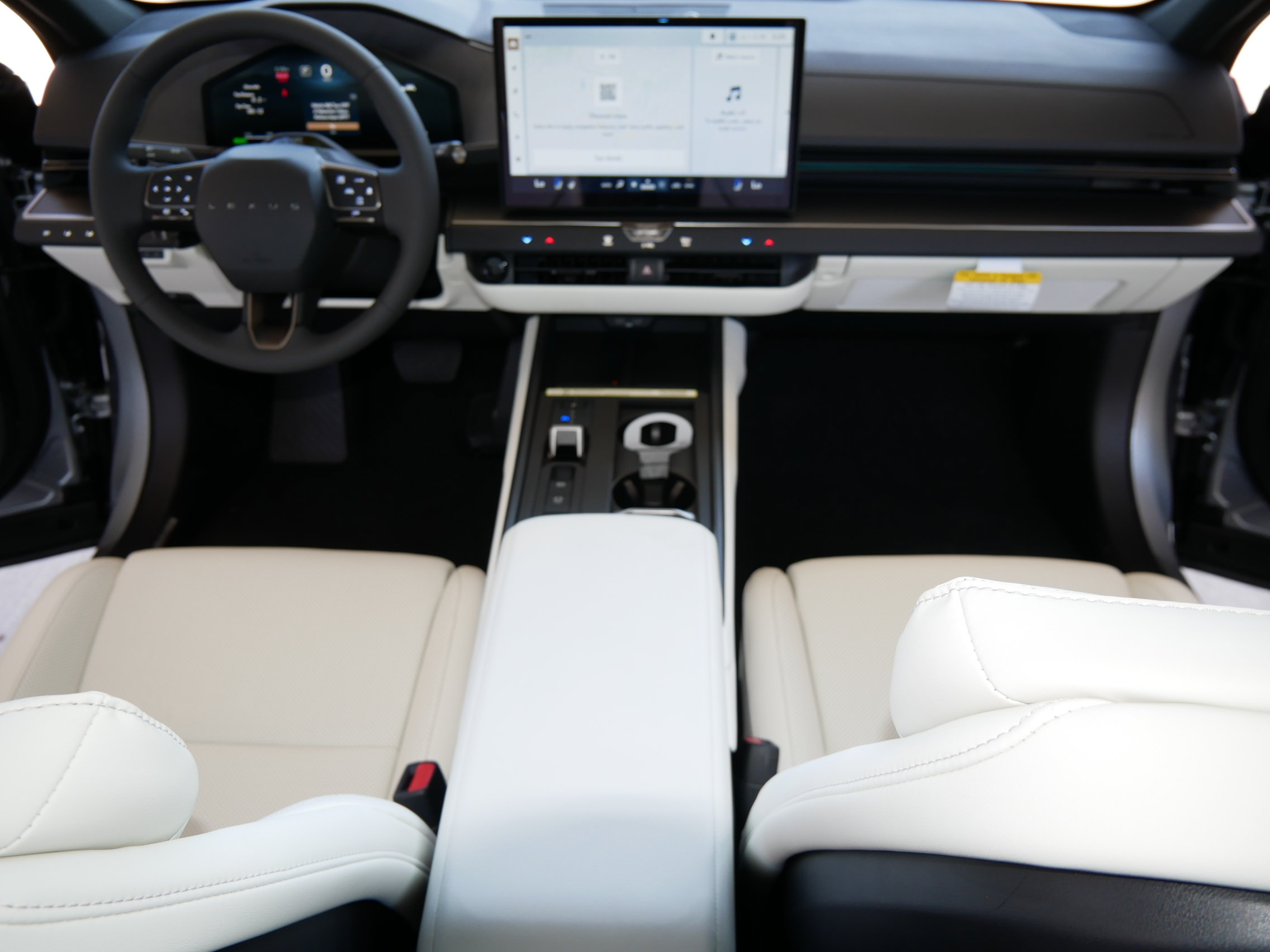 New 2026 Lexus ES 350e w/ Convenience Package FWD image 10