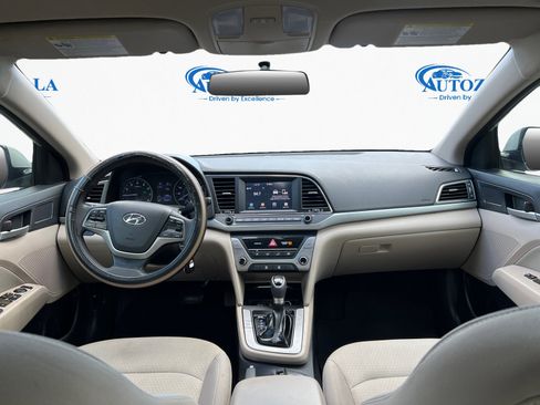 Used 2017 Hyundai Elantra SE FWD image 13