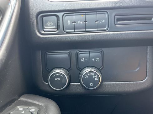 Used 2022 Chevrolet Tahoe 2WD w/ Remote Keyless Entry Package image 8