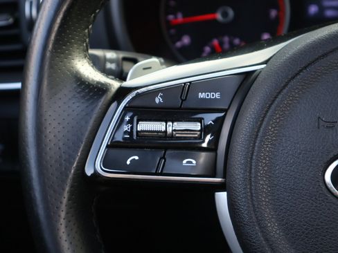 Used 2022 Kia Sportage Nightfall Edition image 13