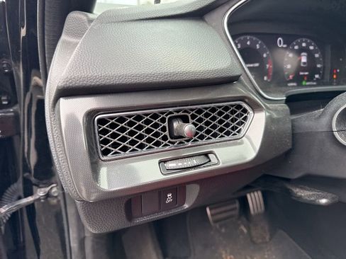 Used 2023 Acura Integra A-Spec image 17