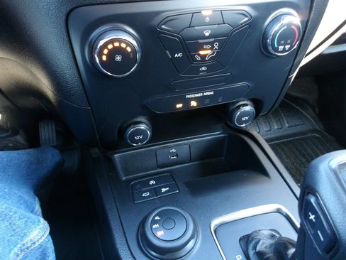 Used 2019 Ford Ranger XL w/ Equipment Group 101A Mid image 20