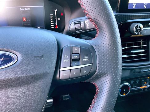 Used 2024 Ford Escape ST-Line image 24