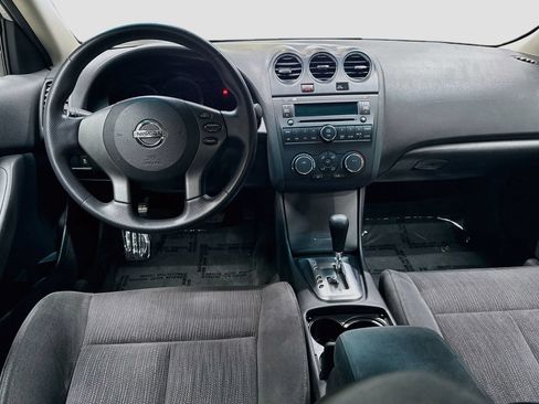 Used 2011 Nissan Altima 2.5 S FWD image 22