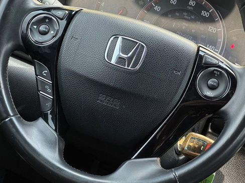 Used 2017 Honda Accord Sport image 26