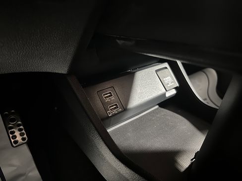 Used 2021 Honda HR-V Sport image 14