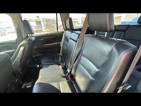 Used 2021 Honda Pilot Black Edition image 22