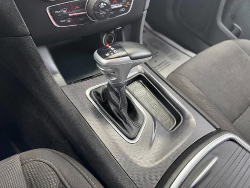 Used 2018 Dodge Charger GT AWD/4WD image 47