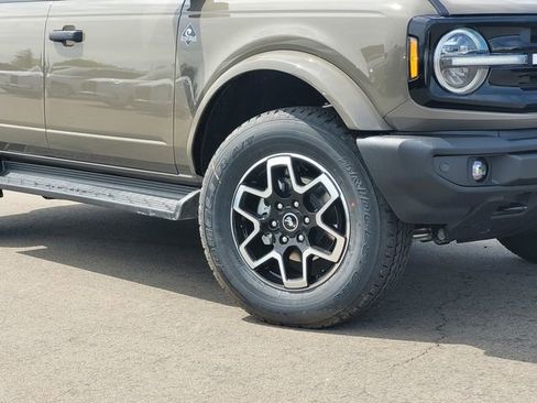 New 2026 Ford Bronco Outer Banks AWD/4WD image 2