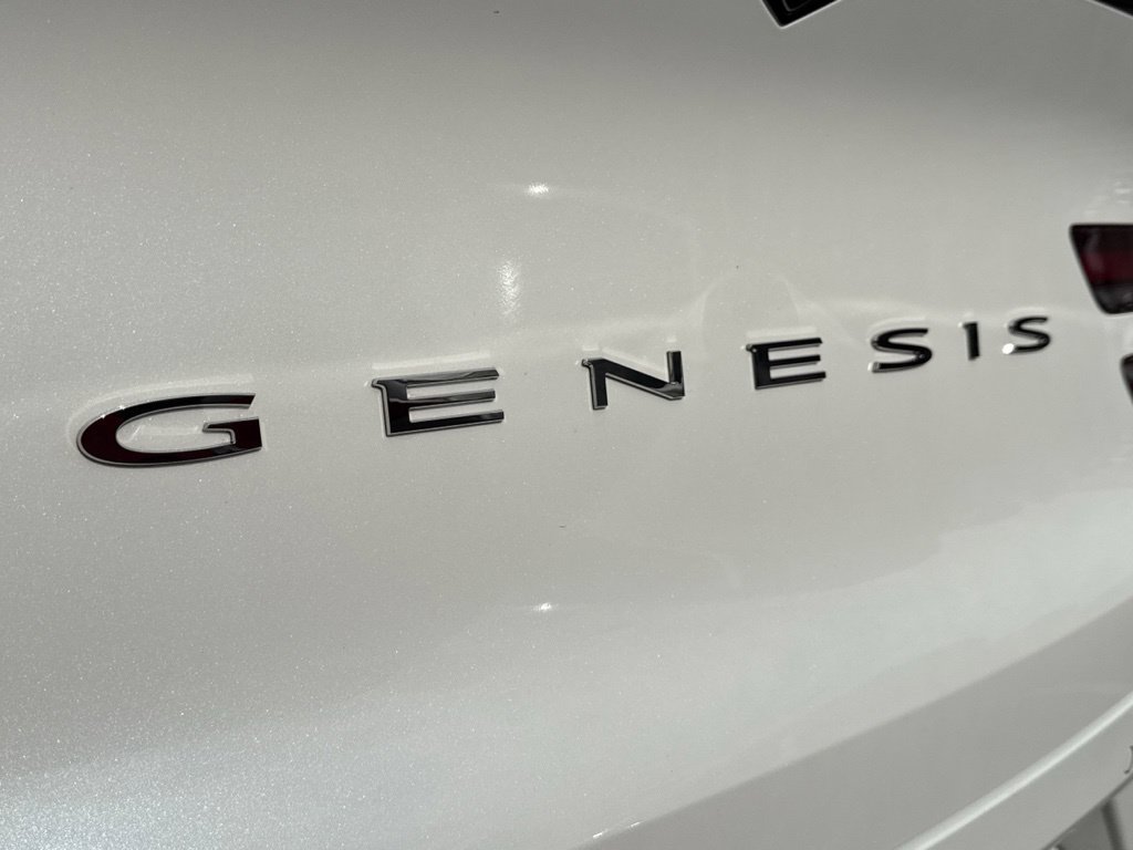 Used 2025 Genesis GV80 3.5T e-SC AWD/4WD image 52