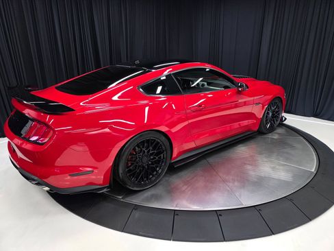 Used 2019 Ford Mustang GT w/ Equipment Group 301A RWD image 13