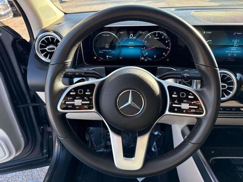 Used 2020 Mercedes-Benz GLB 250 image 21