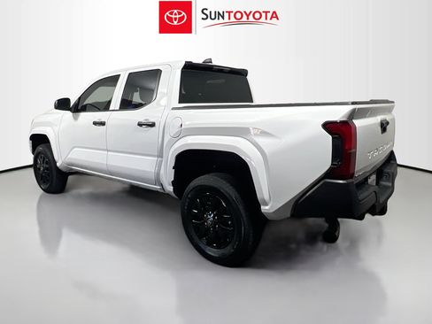 Used 2025 Toyota Tacoma SR AWD/4WD image 6