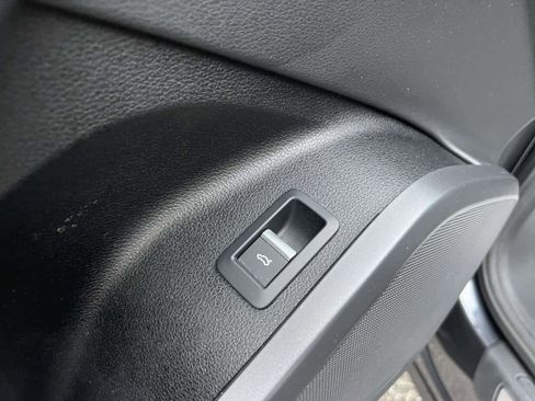 Used 2019 Audi Q5 2.0T Premium Plus image 19